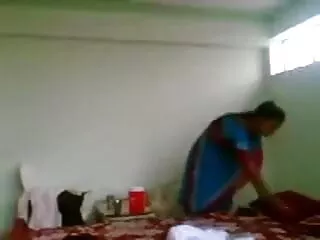 शैतान एक महिला थी ब्लू मूवी सेक्सी पिक्चर