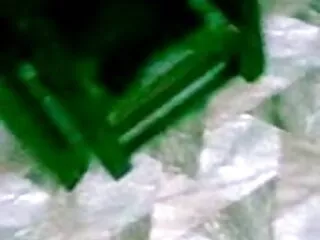 परिपक्व ब्लू पिक्चर सेक्सी मूवी महिला मदद बेकार है