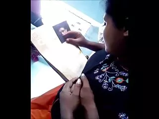 हॉर्नी जपानीस टीचर ने खुद को पुसी के बारे में एक सीख दी सेक्सी पिक्चर हद मूवी