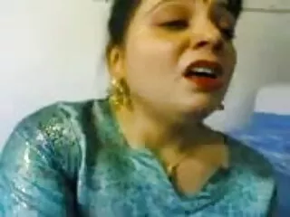 शौकिया युगल स्नान ब्लू पिक्चर सेक्सी मूवी का समय