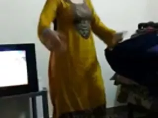 पेंटाहोस में अवा रमन सेक्सी सेक्सी वीडियो ब्लू पिक्चर मूवी