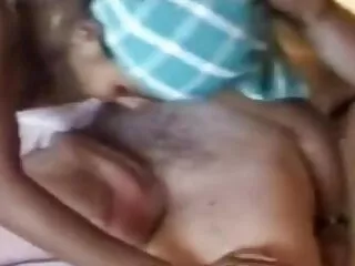 बड़े स्तन गहरे गले के साथ सींग का बना गोरा फुल सेक्सी मूवी वीडियो में फिर एशियाई स्टड के डिक की सवारी करता है